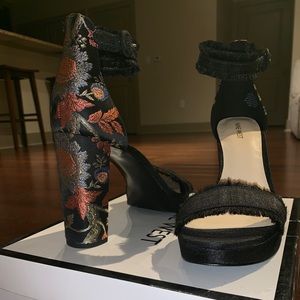 Size 11 never been worn black block heels
